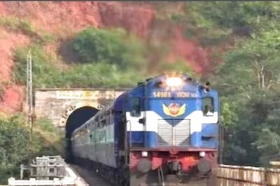 Railways Fined Rs 30k As Train Halts Beyond Platform, Elderly Man Forced to Jump Off