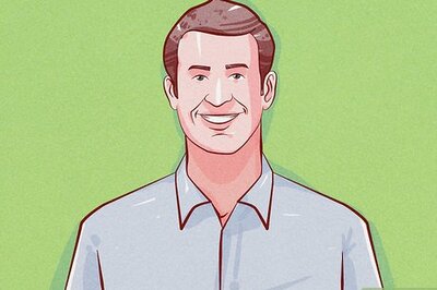 How to Become Popular by Using Good Communication Skills