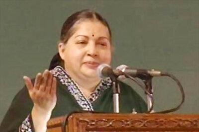 Summon SL envoy over attack on Indian fishermen: Jaya