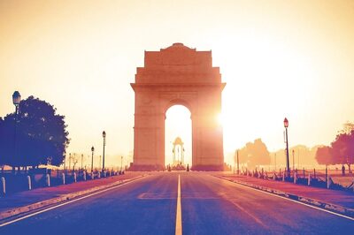 Delhi Reels Under Heatwave, Maximum Temp Settles at 40.6 Degrees