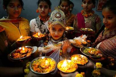 Basant Panchami 2020: Quotes, Wishes, WhatsApp Messages to Share with Your Loved Ones