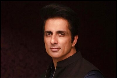 Sonu Sood Mortgaged Eight Properties to Raise Rs 10 crore For Needy Amid the Pandemic: Report
