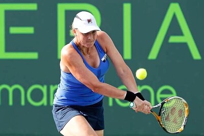 Sony Ericsson Open: Kleybanova wins on return