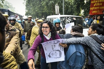 Won't Let Politicians Hijack our Movement, Say Anti-CAA Protesters in Delhi