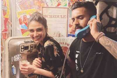 Athiya Shetty, Rumoured Boyfriend KL Rahul Return Home from New Year Vacation, See Pics