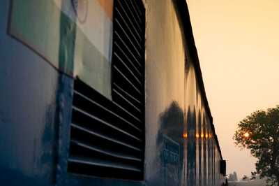 Three Coaches of Puducherry Express Derail in Mumbai After Another Train Dashes It; Nobody Reported  Injured