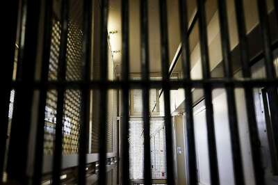 5 Reluctant Hitmen Kept Tossing Over Murder Contract to Each Other, Now They’re All in Chinese Jail