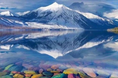 This Lake In USA's Glacier National Park Is Filled With Colourful Rocks