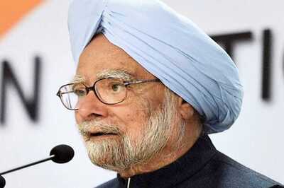 Modi Govt Functioning a Threat to Democracy, Says Manmohan Singh