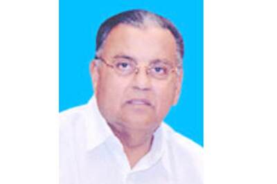 BSP expels party MP for praising Narendra Modi